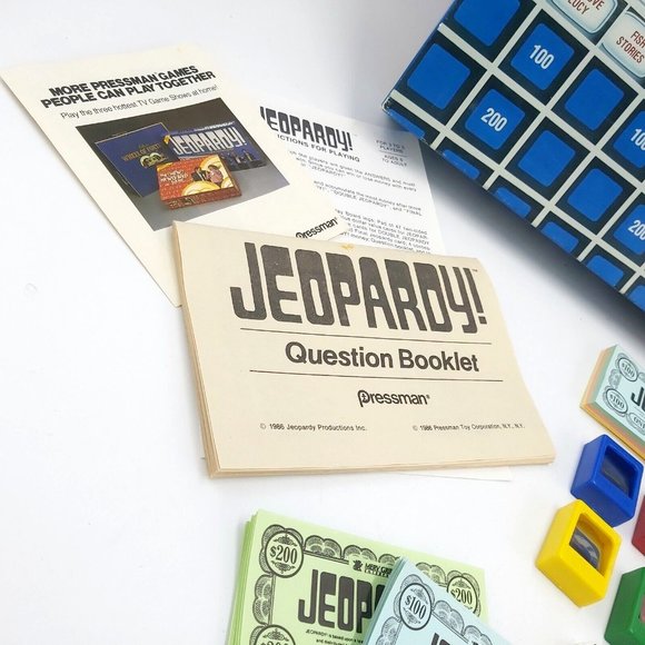 Jeopardy Board Game-1986 Vintage - Picture 3 of 16